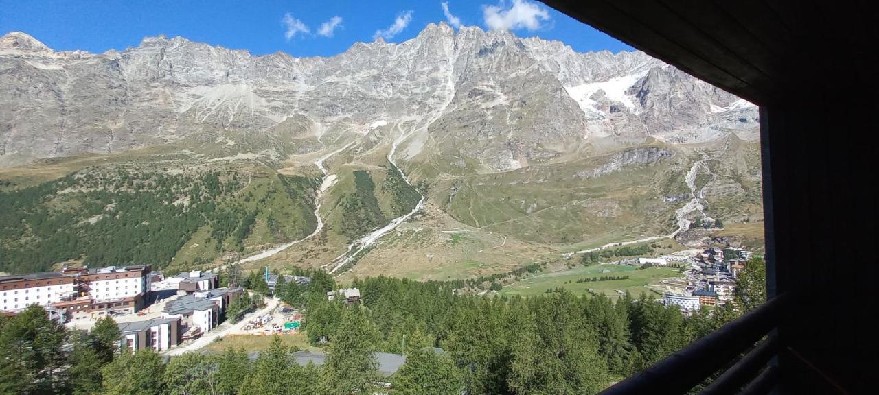 Appartement Vista Sul Cervino à Breuil-Cervinia Extérieur photo